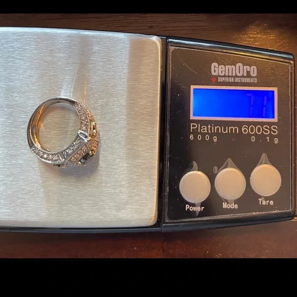 2.00cts Black & White diamond ring - Picture 13 of 15